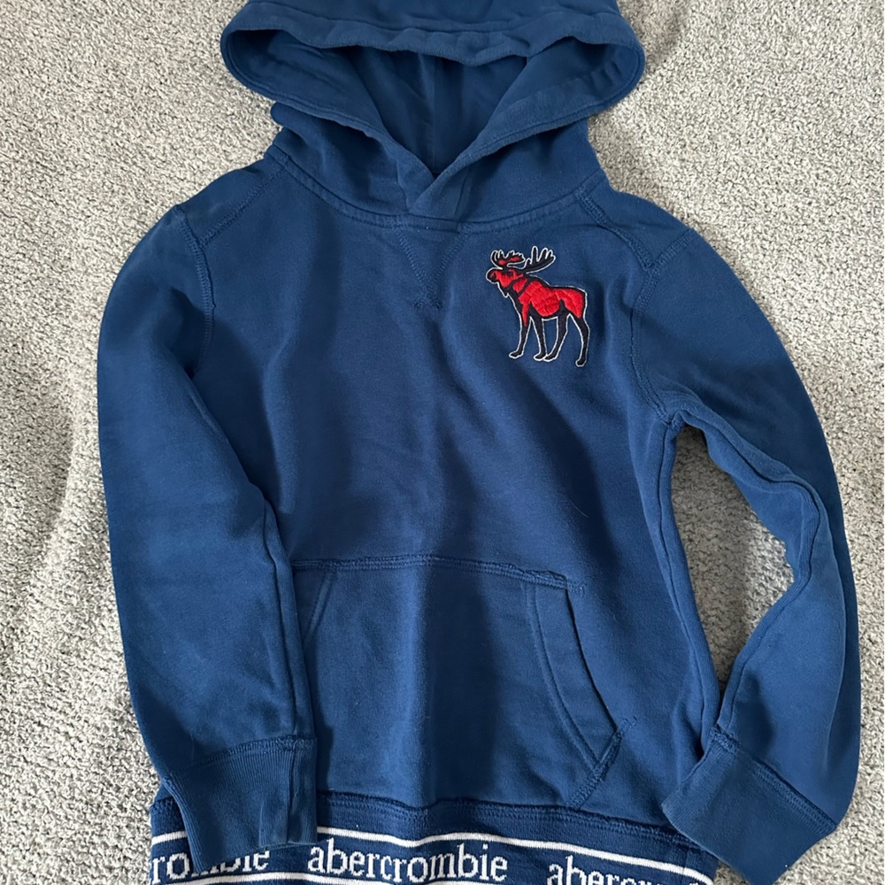 Abercrombie Sweatshirt, size 5/6
